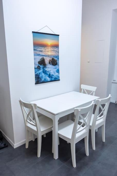 Апартаменты Second District Charming Flat Вена Экстерьер фото