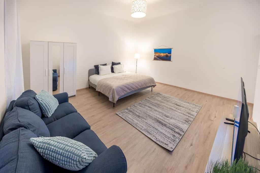 Апартаменты Second District Charming Flat Вена Экстерьер фото